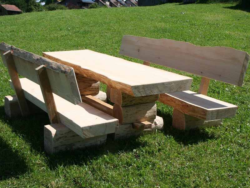 Rustikale Sitzgruppe